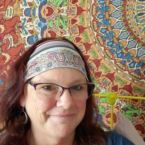 Meet your Posher, Cheri